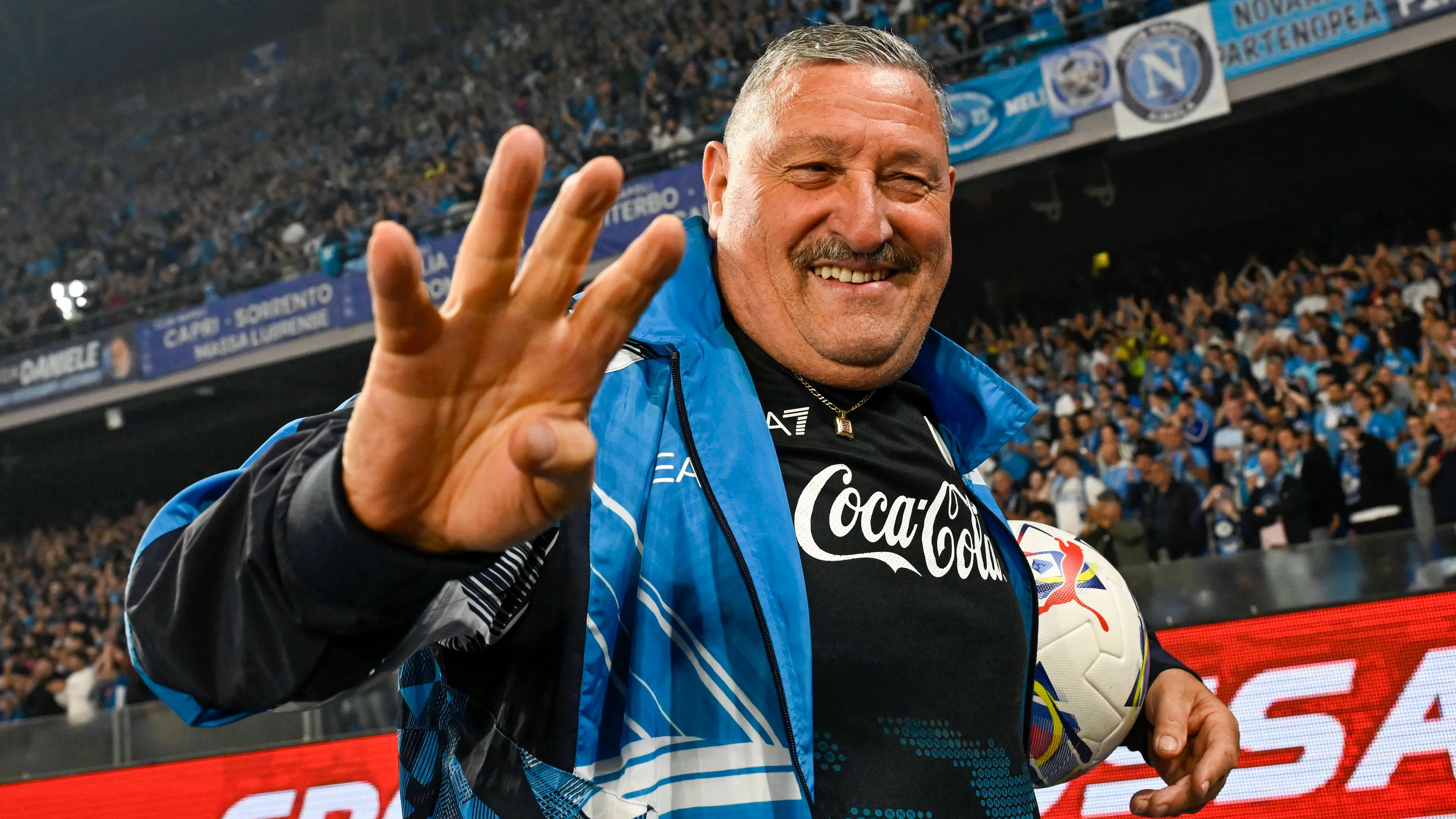 Starace e il Napoli, una storia durata 50 anni: lo storico magazziniere lascia il club azzurro