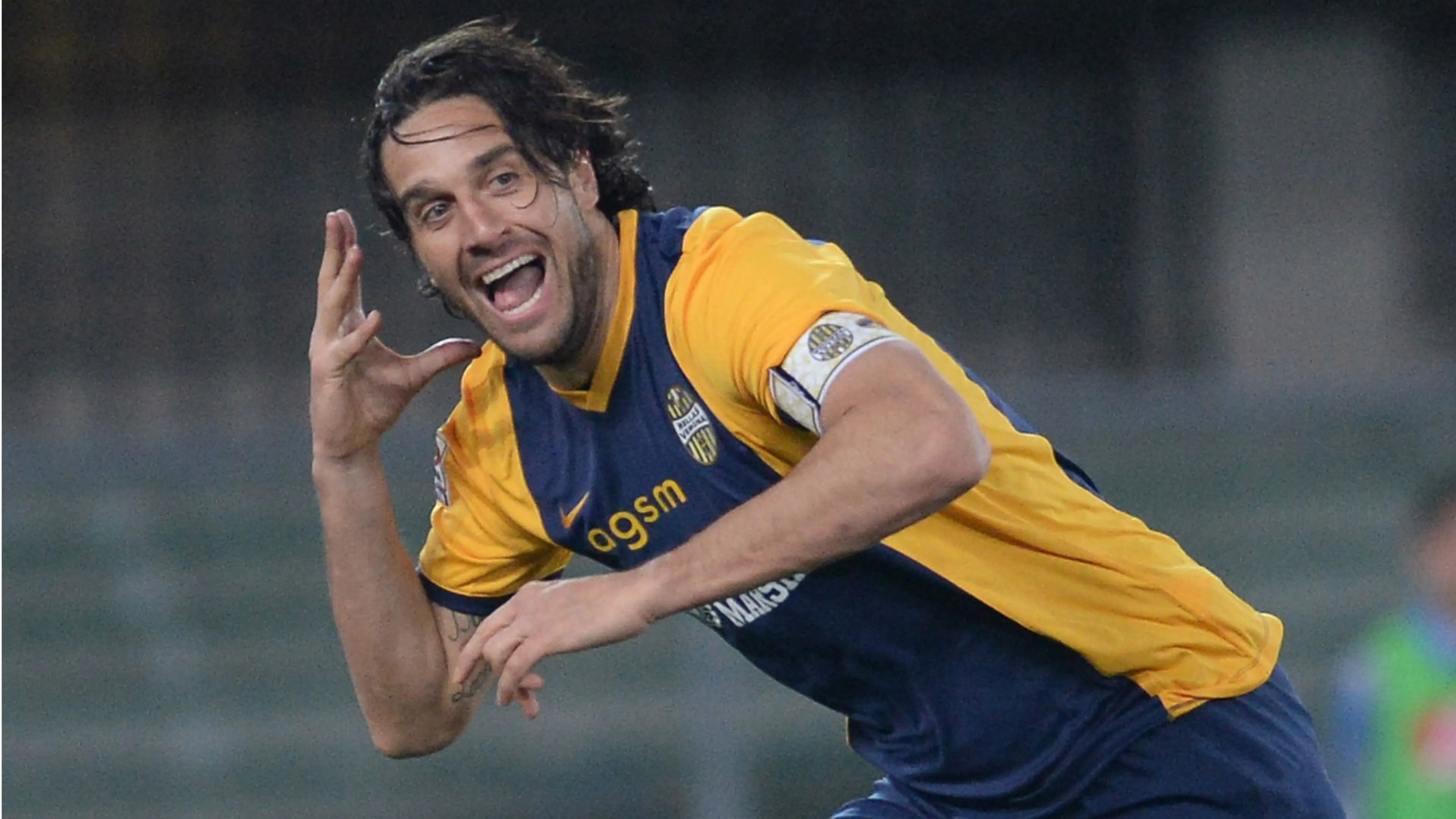 Copertina di Luca Toni scommette su Vlahovic come capocannoniere