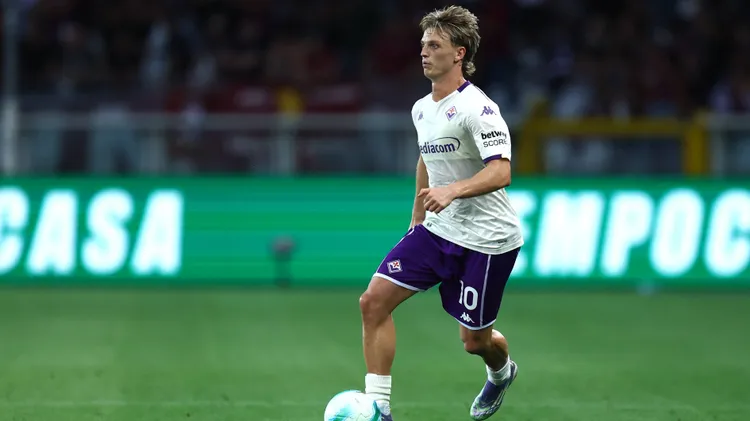 /images/t/o/r/torino-fc-acf-fiorentina-albert-gudmundsson-of-acf-fiorentina-in-action-during-the-serie-a-match-beetween-torino-fc-and-acf-fiorentina-at-stadio-olimpico-on-august-31-2025-in-turin-italy-torino-stadio-olimpico-italy-copyright-xmarcoxcanonieroxjpg_1757419943442.jpg
