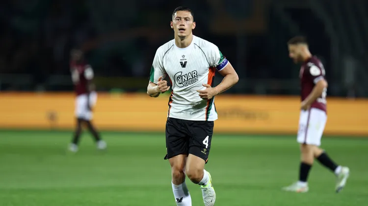 /images/t/o/r/torino-fc-venezia-fc-jay-idzes-of-venezia-fc-looks-on-during-the-serie-a-match-beetween-torino-fc-and-venezia-fc-at-stadio-olimpico-on-may-2-2025-in-turin-italy-torino-stadio-olimpico-italy-copyright-xmarcoxcanonieroxjpg_1754933887844.jpg