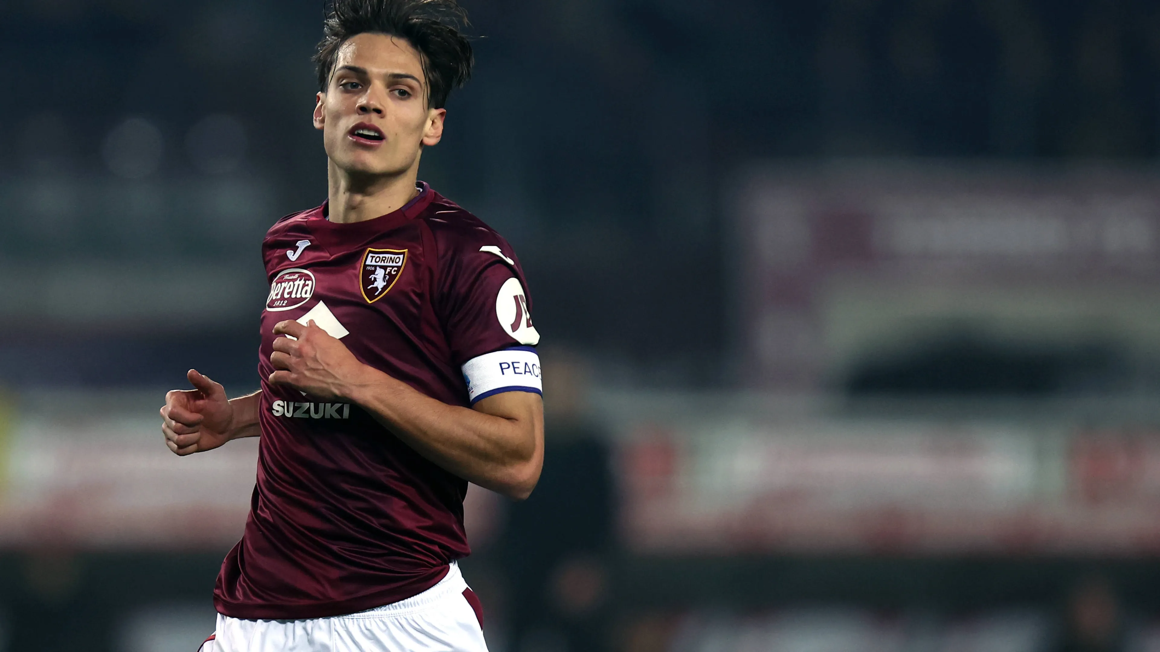 Copertina di Torino Fc vs AC Milan Samuele Ricci of Torino Fc looks on during the Serie A football match beetween Torino Fc and AC Milan at Stadio Olimpico on February 22 2025 in Turin Italy Torino Stadio Grande Torino Italy Copyright xMarcoxCanonierox