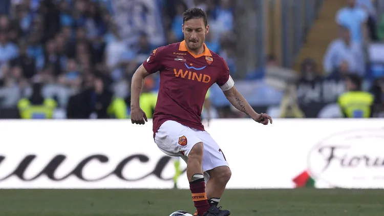 /images/t/o/t/totti-coppa-italiajpg_1765100213505.jpg