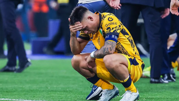 /images/u/e/f/uefa-champions-league-paris-saint-germain-fc-vs-fc-internazionale-in-munich-germany-31-may-2025-lautaro-martinez-of-fc-internazionale-reacts-at-the-end-of-the-match-during-uefa-champions-league-2024-25-final-football-match-between-paris-saint-germain-fc-and-fc-internazionale-at-munich-football-arena-final-score-psg-5-0-inter-munich-germany-copyright-xfabrizioxcarabellix-xsopaximagesx-20250531r3fc4705lautaromartinezjpg_1749145710699.jpg