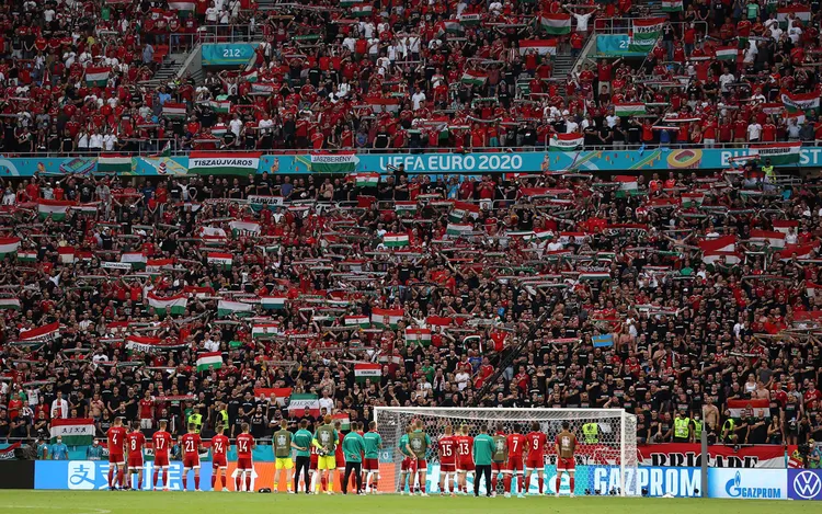 /images/u/e/f/uefa-sposta-finale-a-budapest.jpg