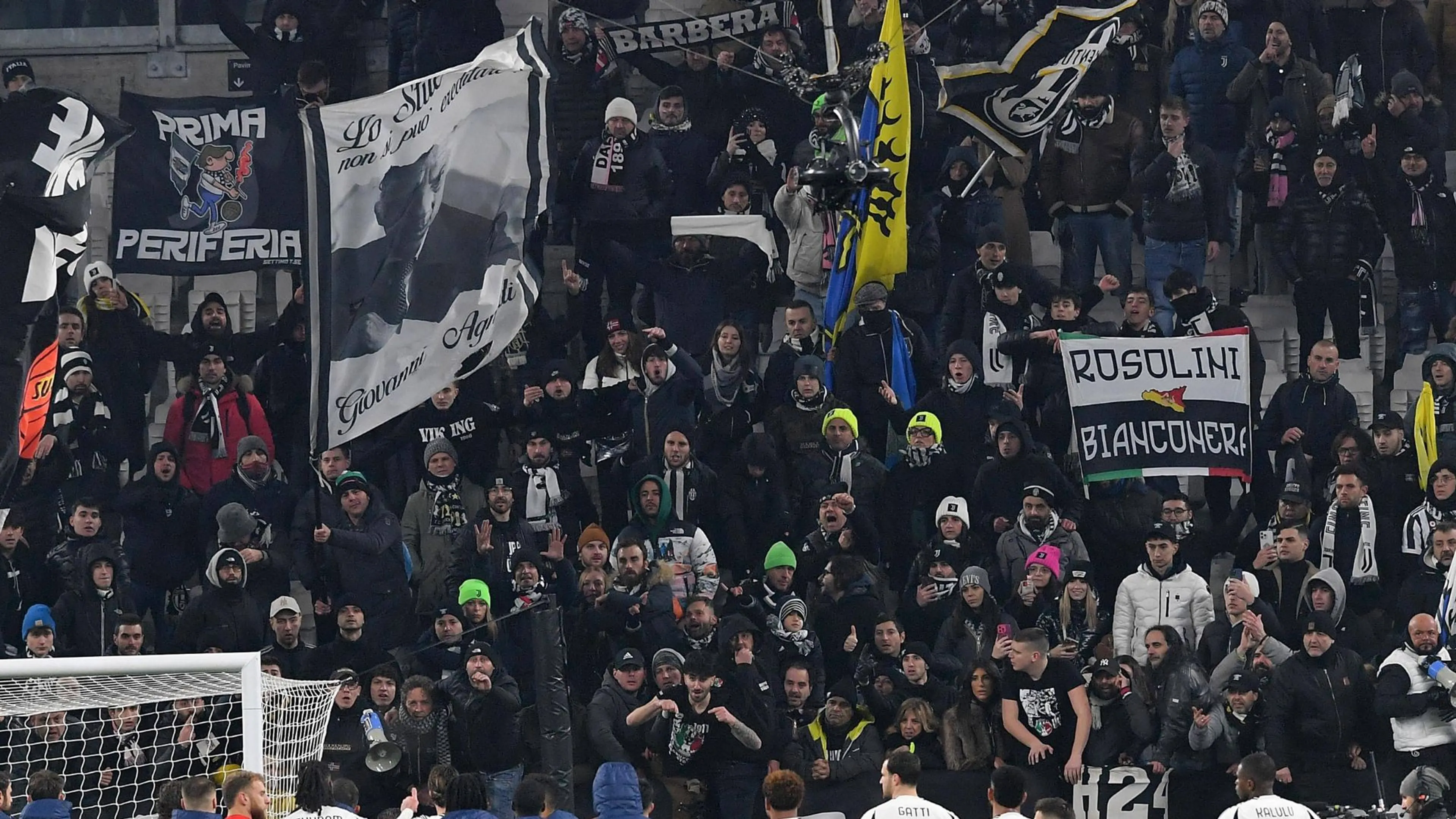 Copertina di Contestazione durissima degli ultras della Juve a dirigenza, giocatori e Thiago Motta