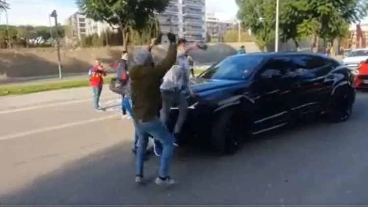 /images/u/m/t/umtiti-2.jpg