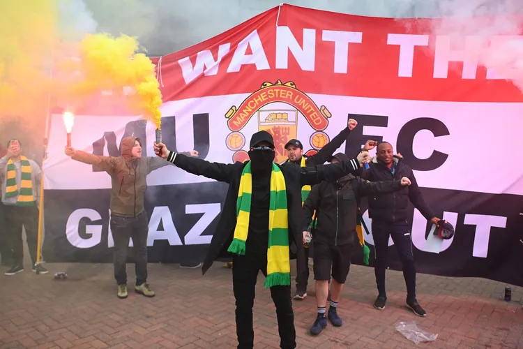 /images/u/t/d/utd.jpg