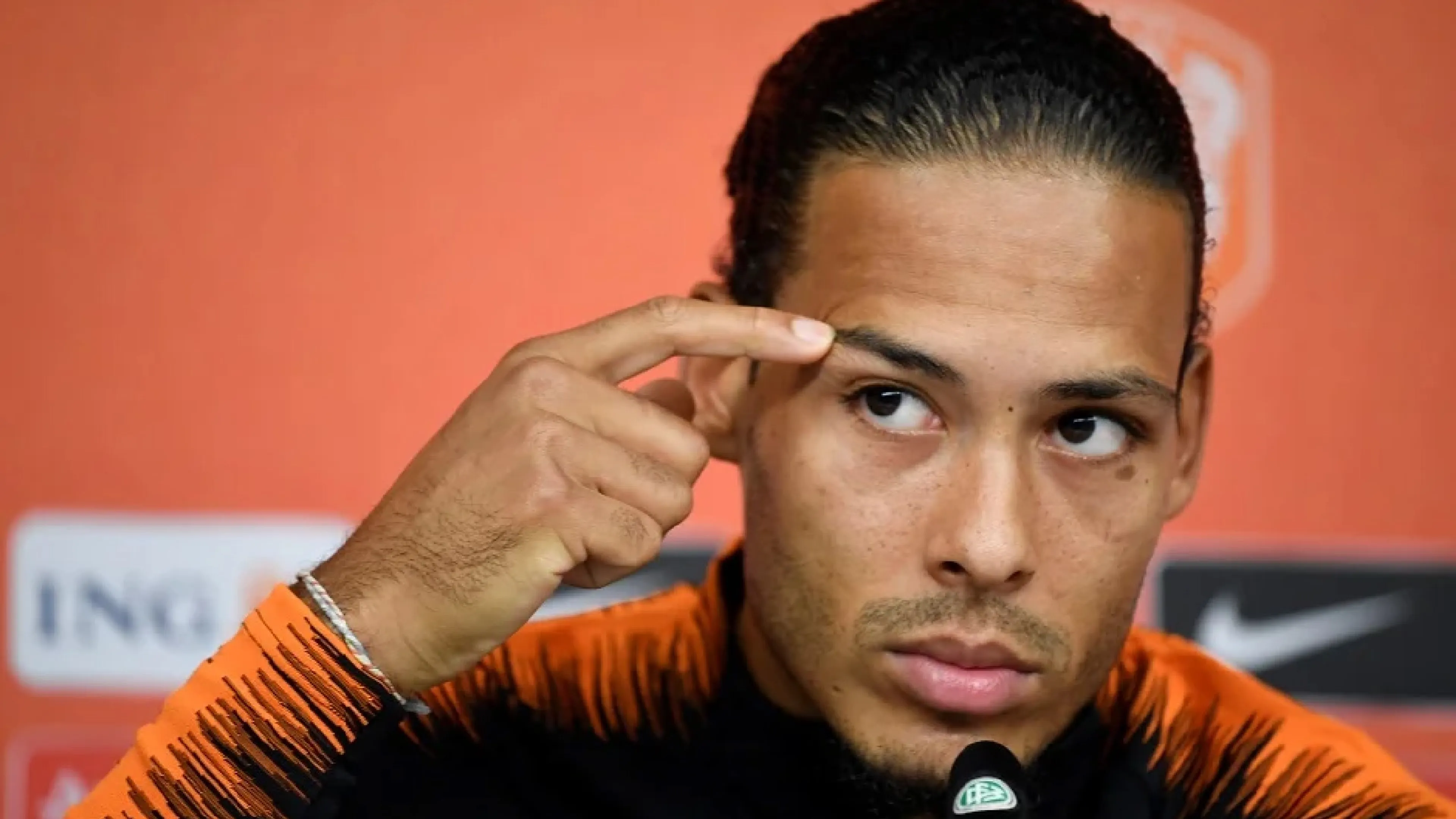 Van Dijk e le troppe partite: "Bello guadagnare, ma la salute è più importante"
