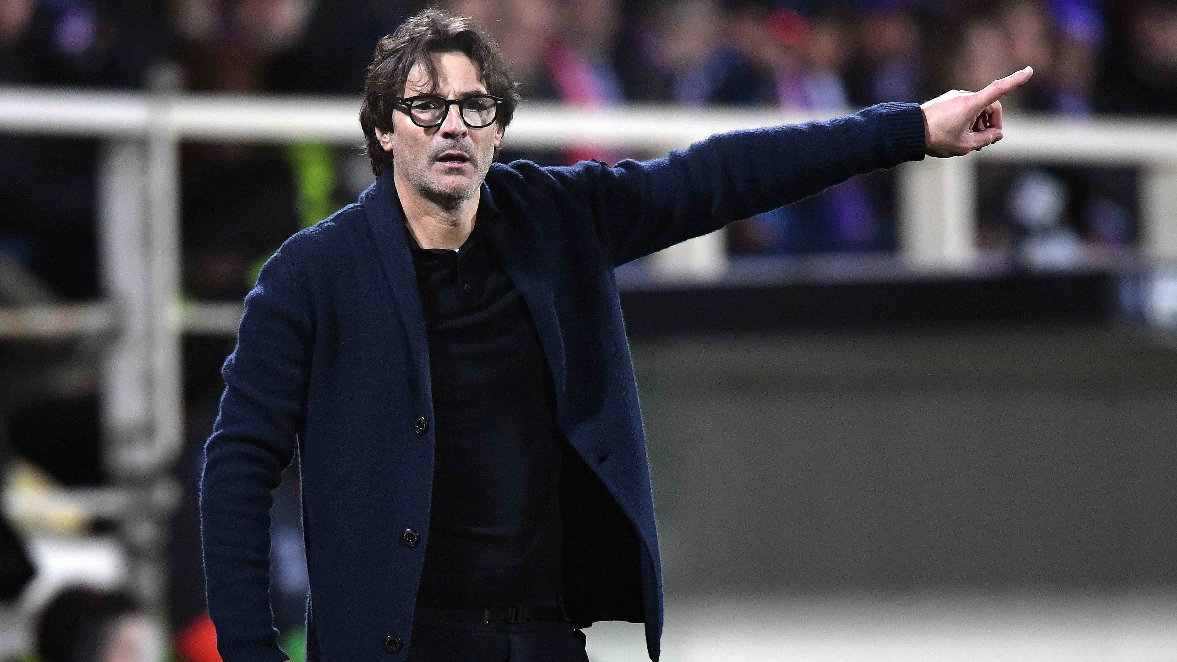 Calciomercato Fiorentina, serve un difensore centrale: piace l'ex Serie A che oggi milita in Premier League