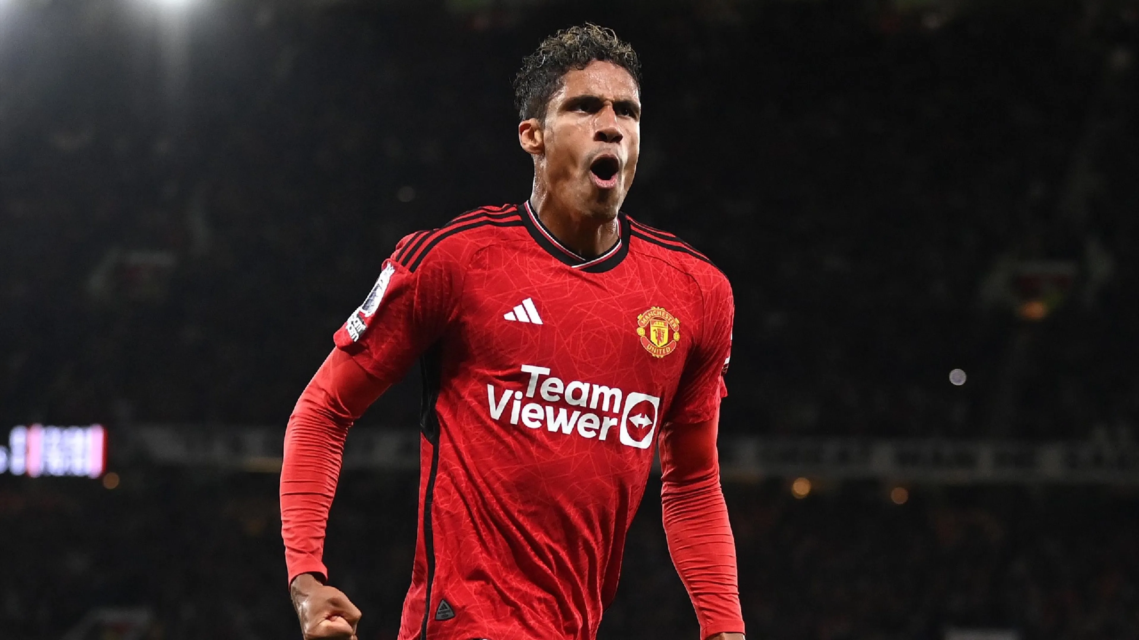Il Como sogna il super colpo in arrivo dal Manchester United: Varane è in città per parlare con il club