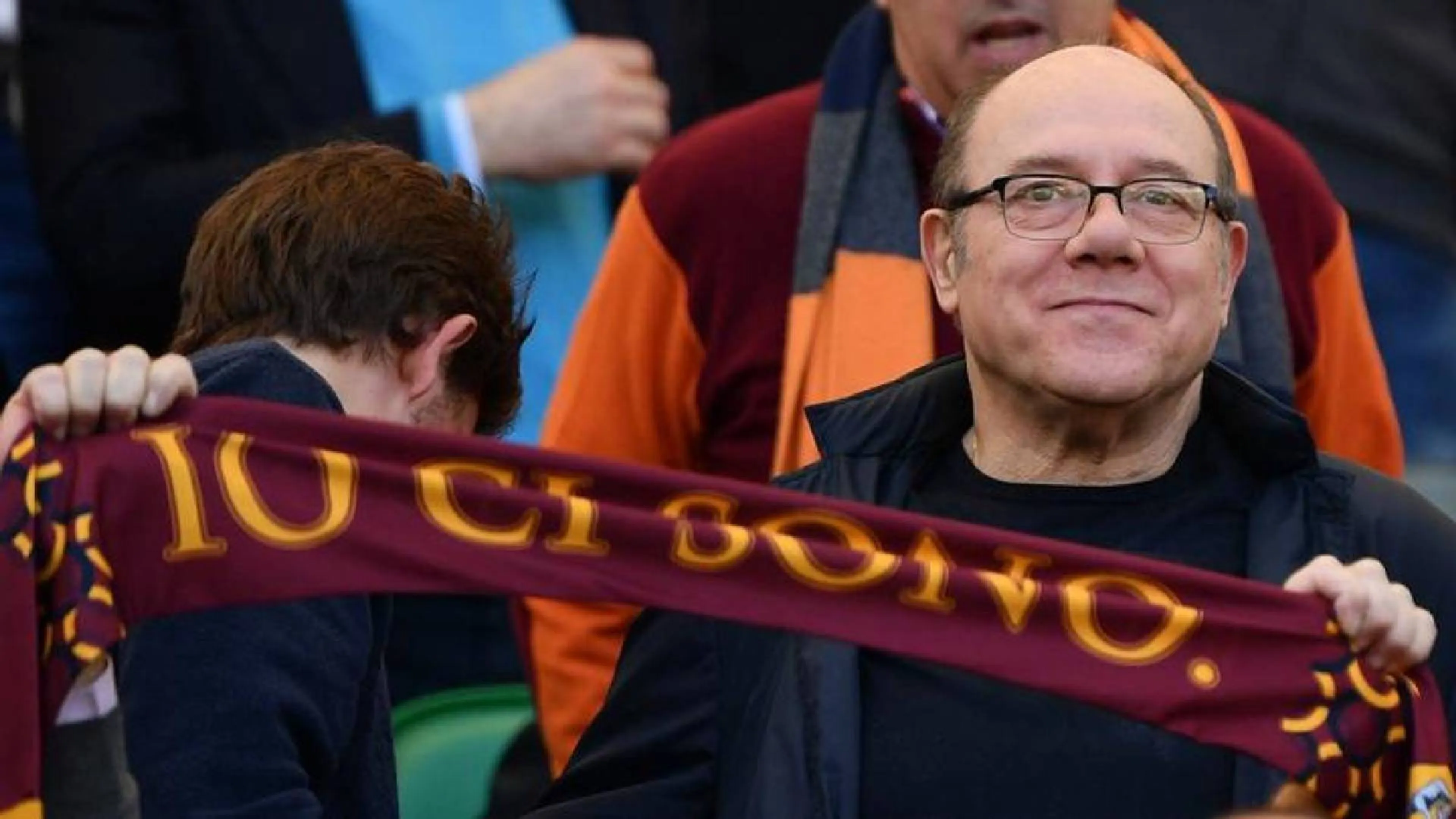 Copertina di Verdone, la "sua" Roma e la tiratina d'orecchio a Mou