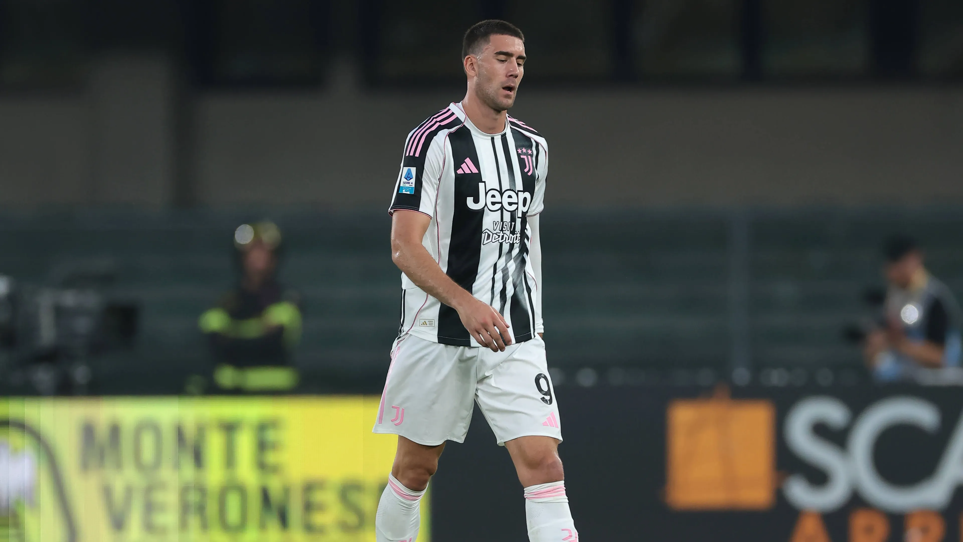 Calciomercato Juventus, anche questo Vlahovic può esser ceduto a gennaio: la situazione