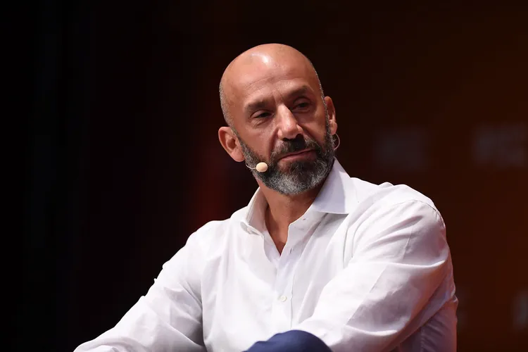 /images/v/i/a/vialli-guarito-tumore.jpg