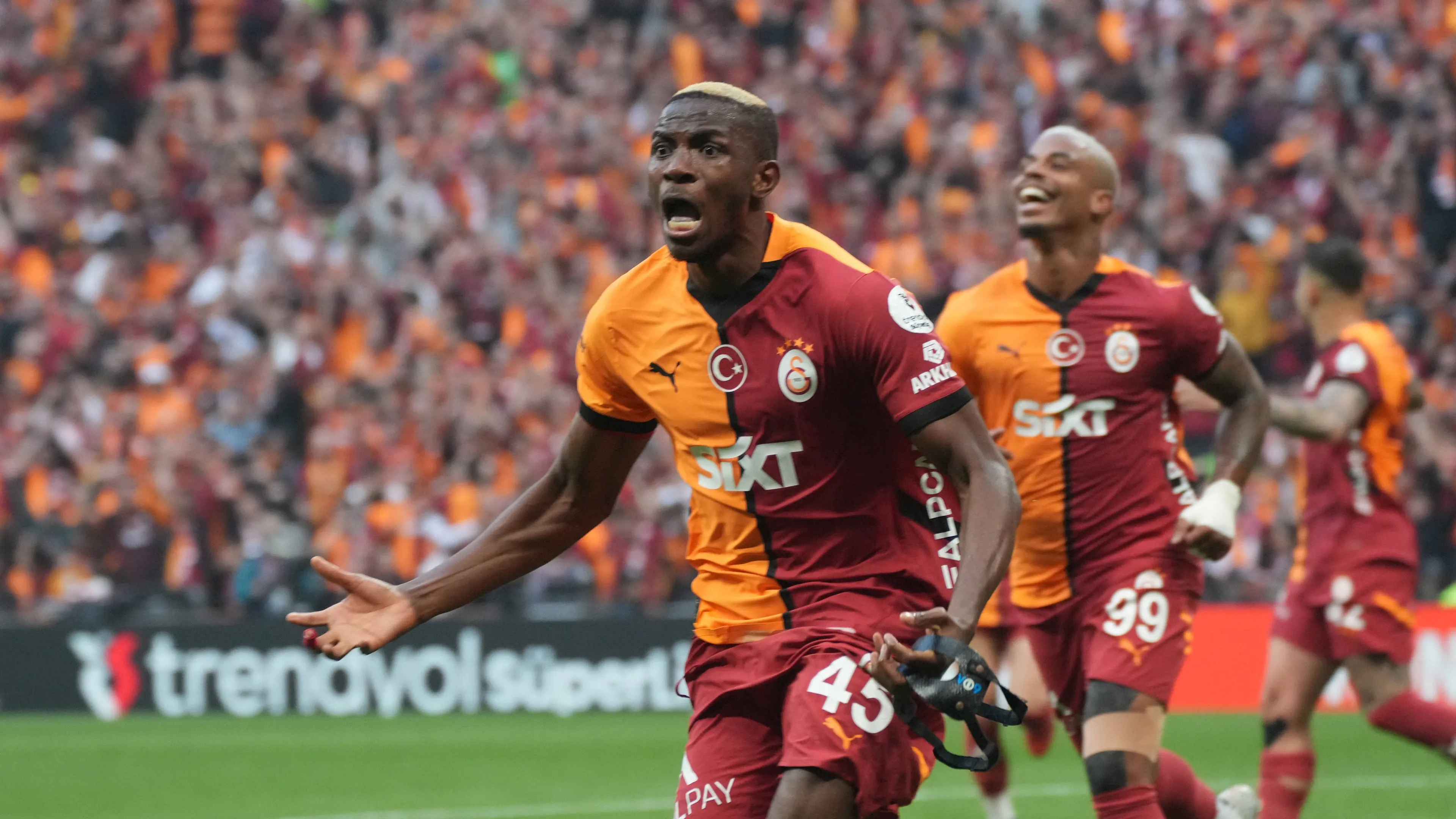 Clamorosa indiscrezione lanciata dal dirigente: "Dietro al Galatasaray c'è la Juve o il Milan. Tra un anno lo rivediamo in Serie A"