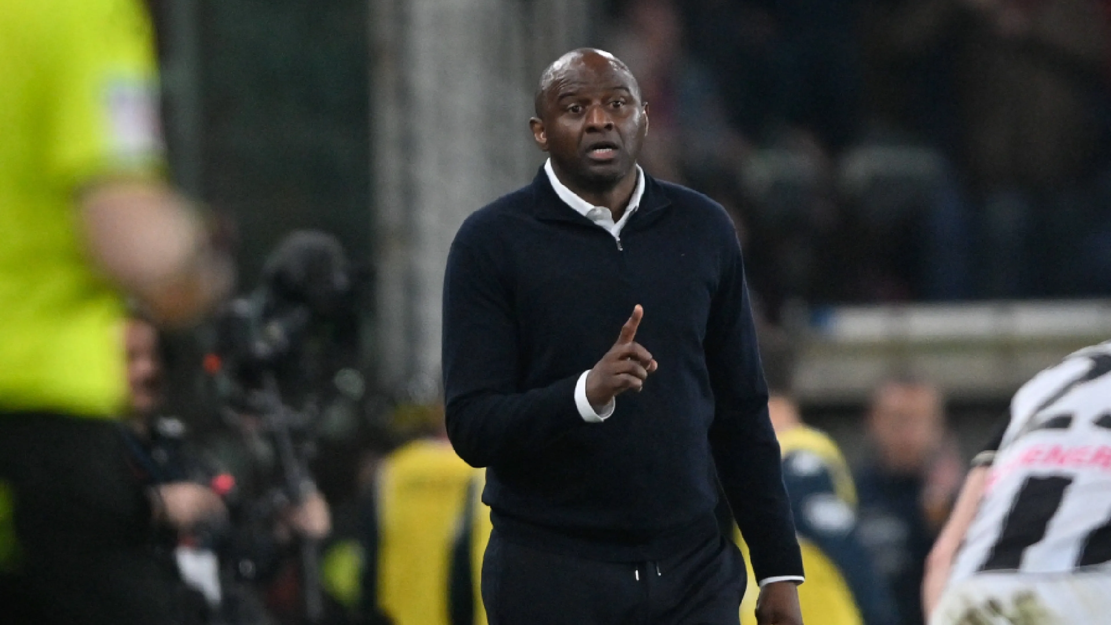 Copertina di Vieira per il post Ranieri alla Roma? Arriva il commento del diretto interessato