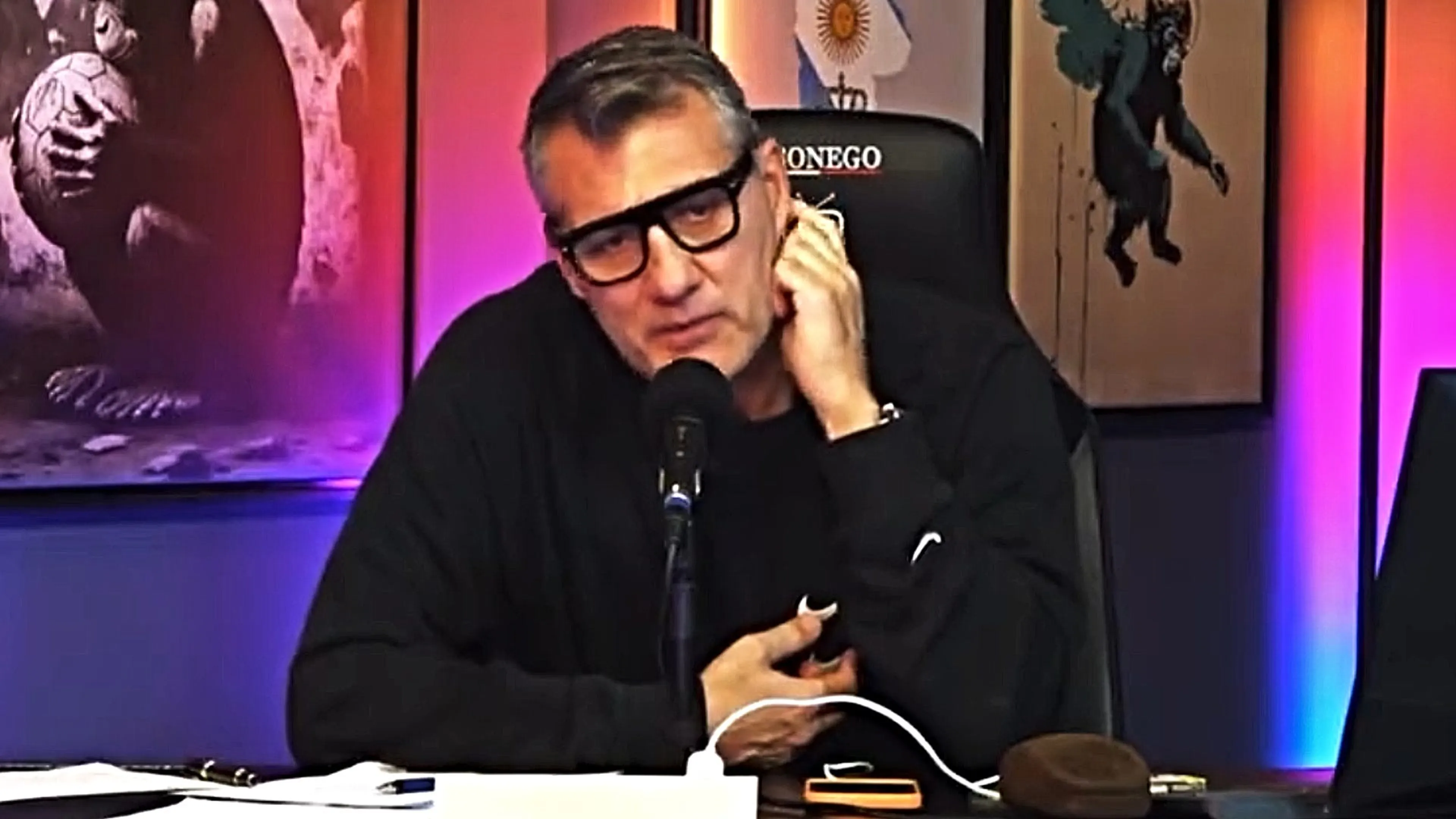 Copertina di Bobo Tv, Vieri annuncia le special guest per la prossima puntata: sono 4 ex calciatori