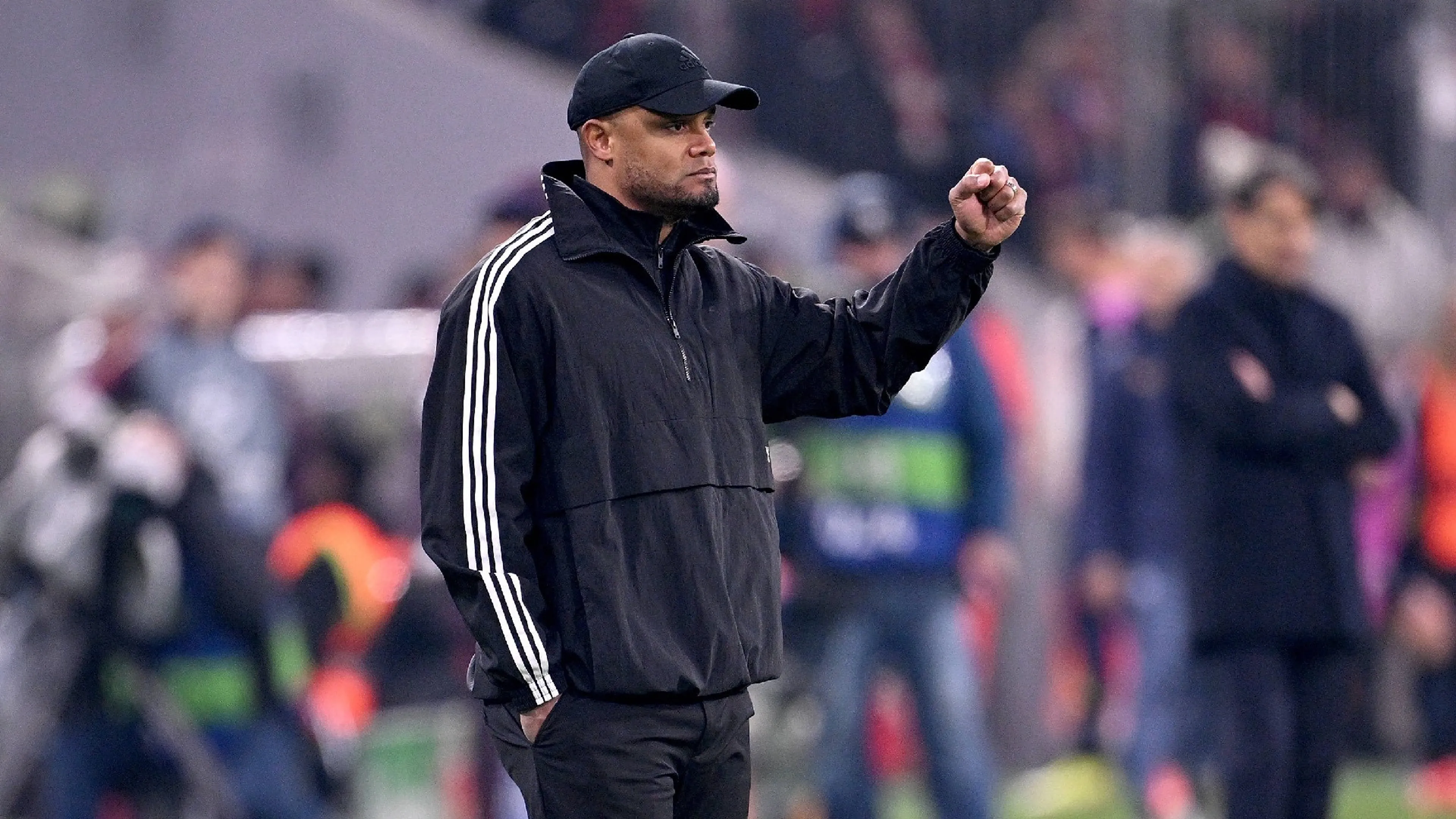 Finalmente buone notizie per il Bayern: Coman e Pavlovic recuperati. E anche Neuer torna a disposizione, ma non per giocare