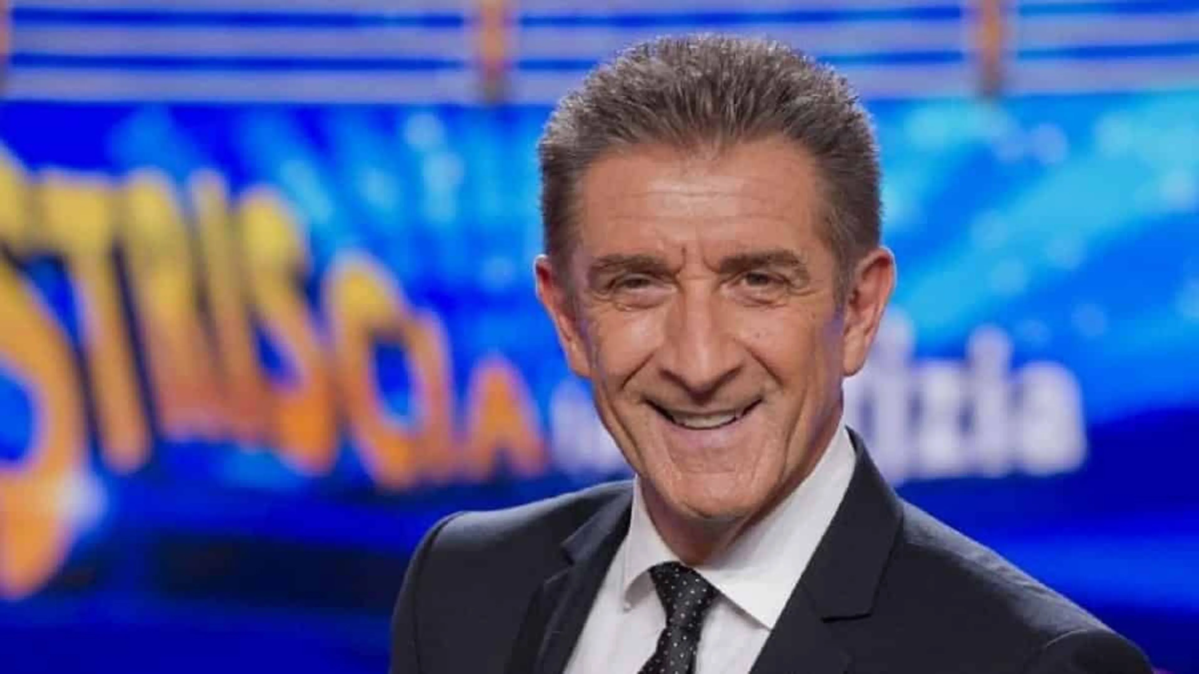 Copertina di Vlahovic-Juve: Ezio Greggio lo aveva annunciato…il 20 Dicembre!