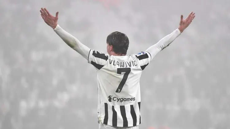 /images/v/l/a/vlahovic-juve.jpg