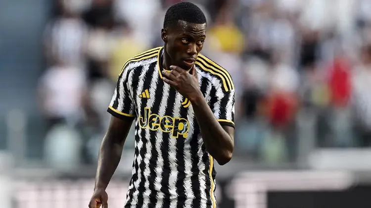/images/w/e/a/weah-juve-1.jpg