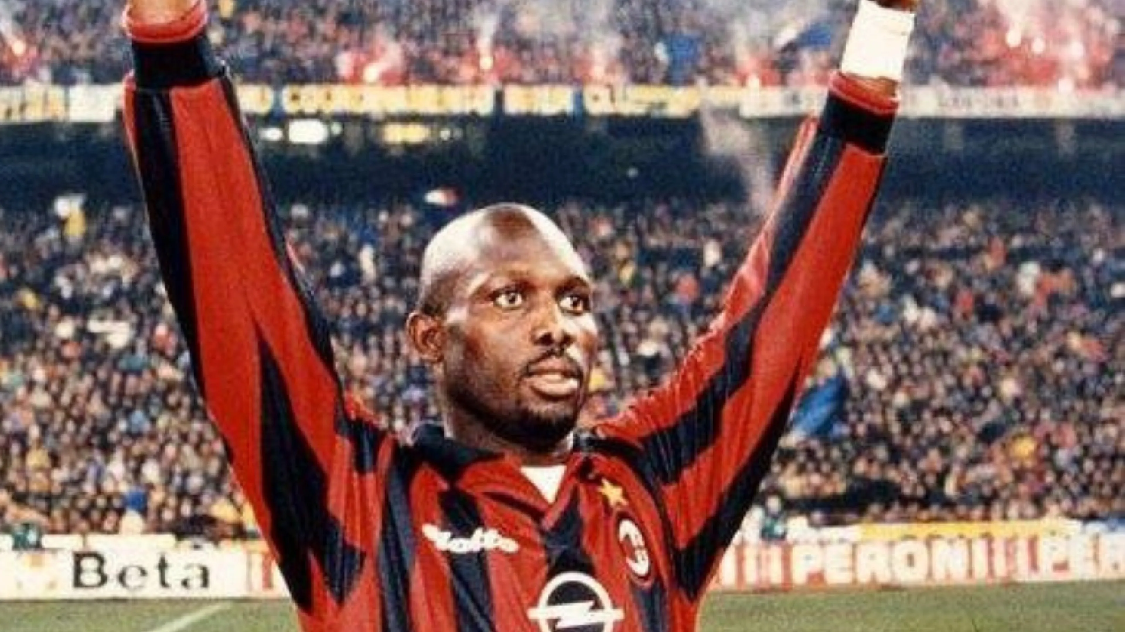 Copertina di Weah "tradisce" il Milan: da sempre tifoso di una diretta rivale