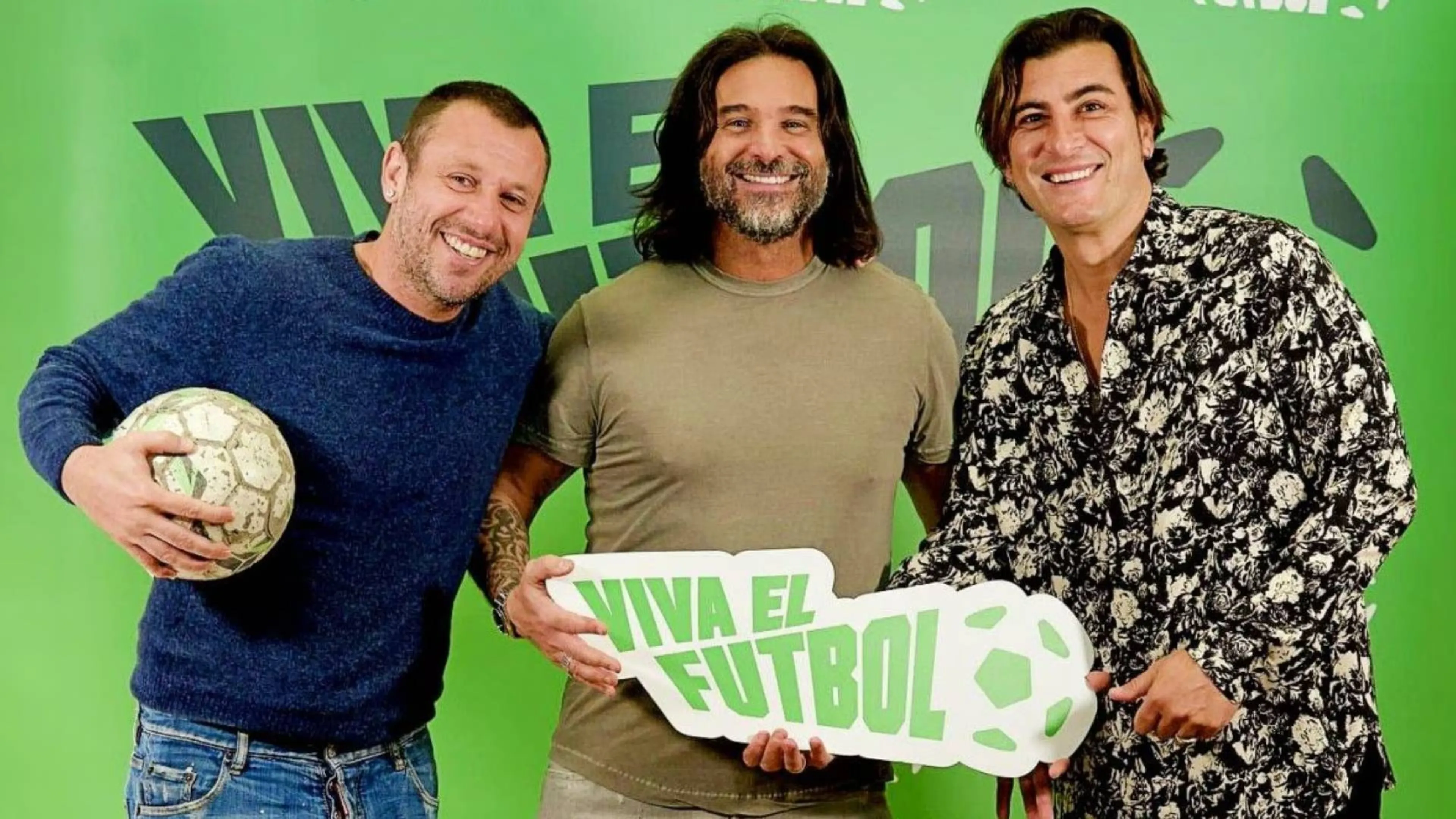 Copertina di "Viva el Futbol", al via il nuovo format targato Adani, Cassano e Ventola (VIDEO)