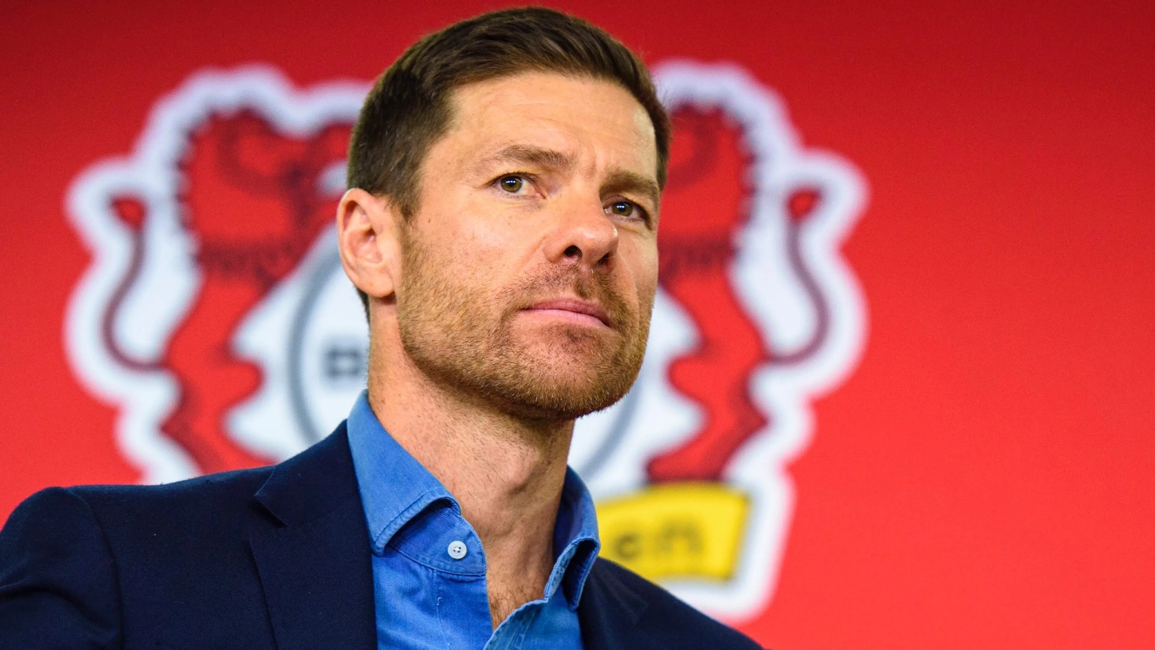 Copertina di Roma Leverkusen, prova di maturità per Xabi Alonso contro Mourinho: "Da lui ho imparato a essere un leader"