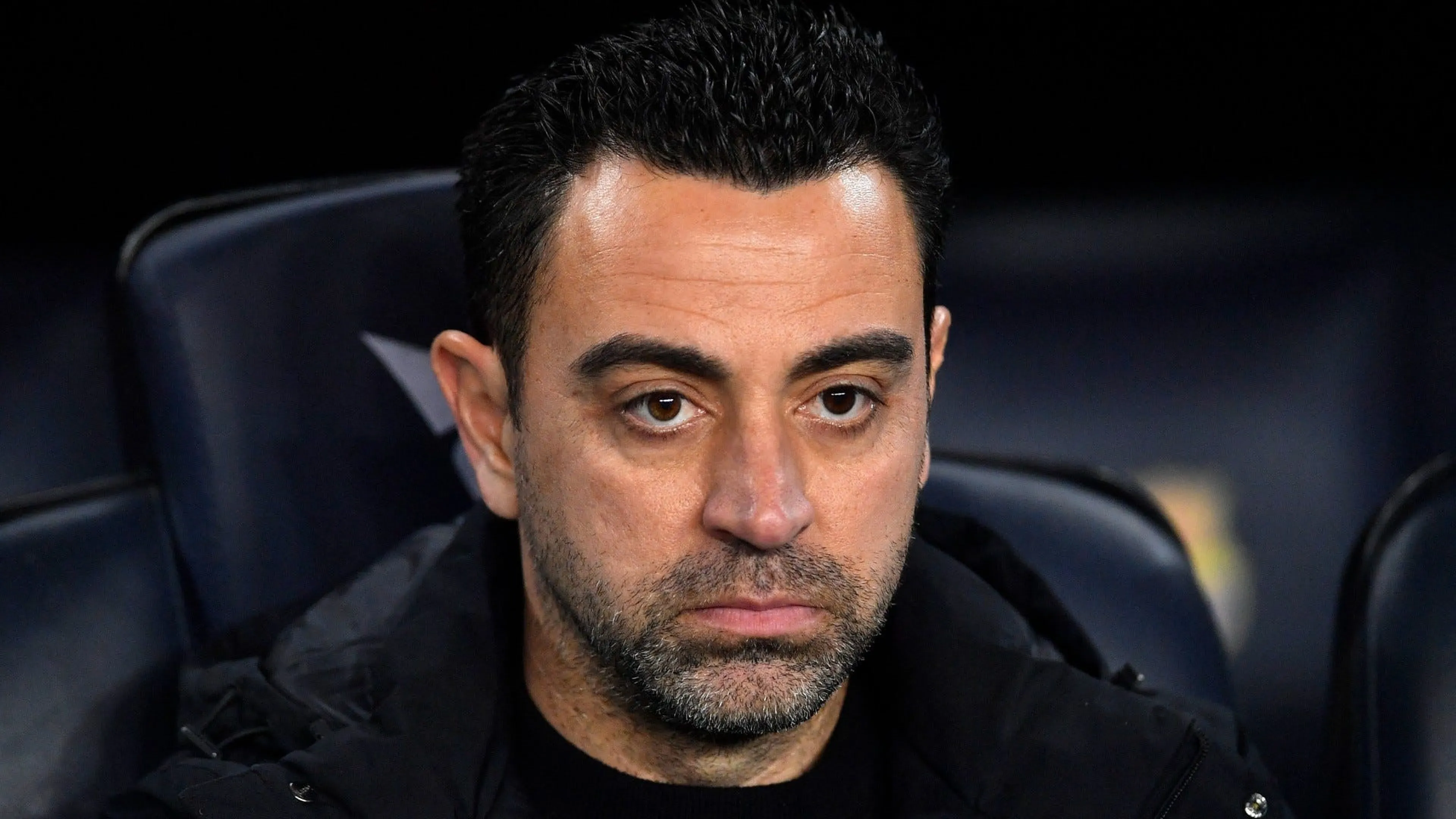 Copertina di Xavi furioso contro Bruno Fernandes: volano pesantissimi insulti (VIDEO)
