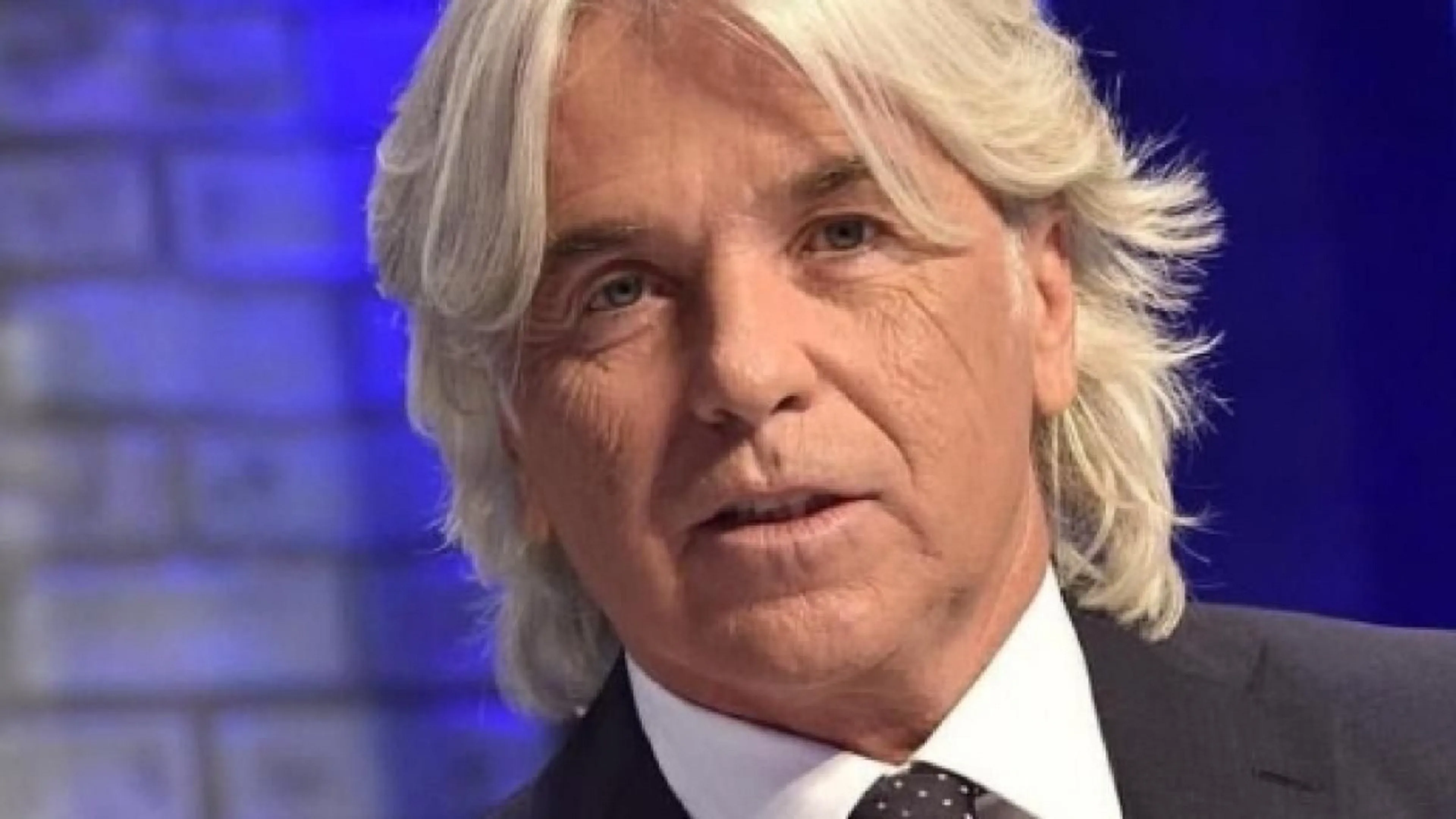 Copertina di Caso Juve, Zazzaroni: “Ecco perché restituiranno i 15 punti ai bianconeri”