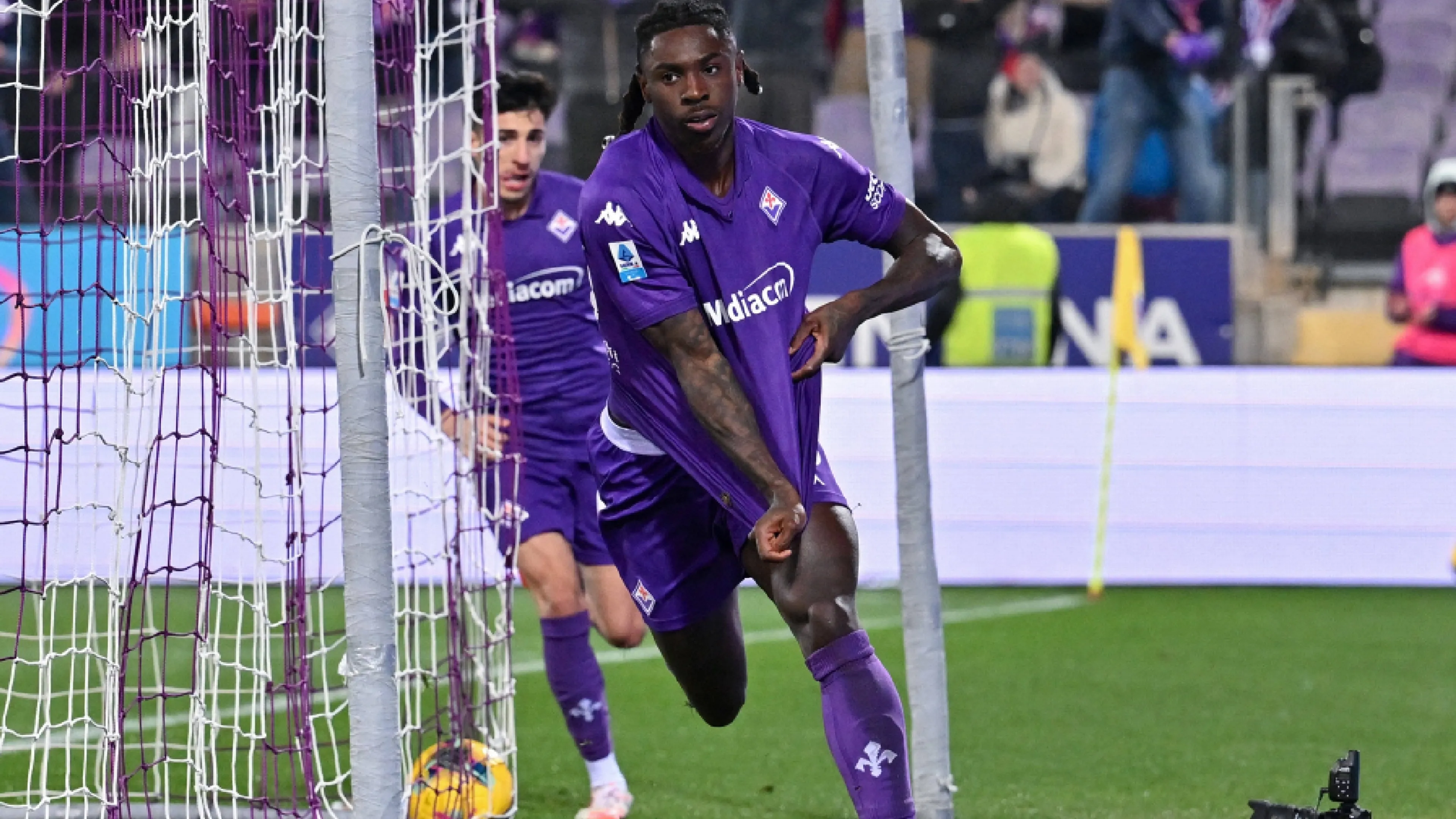 Copertina di L'accusa di Zazzaroni: "Fiorentina-Inter falsata. È ridicolo"