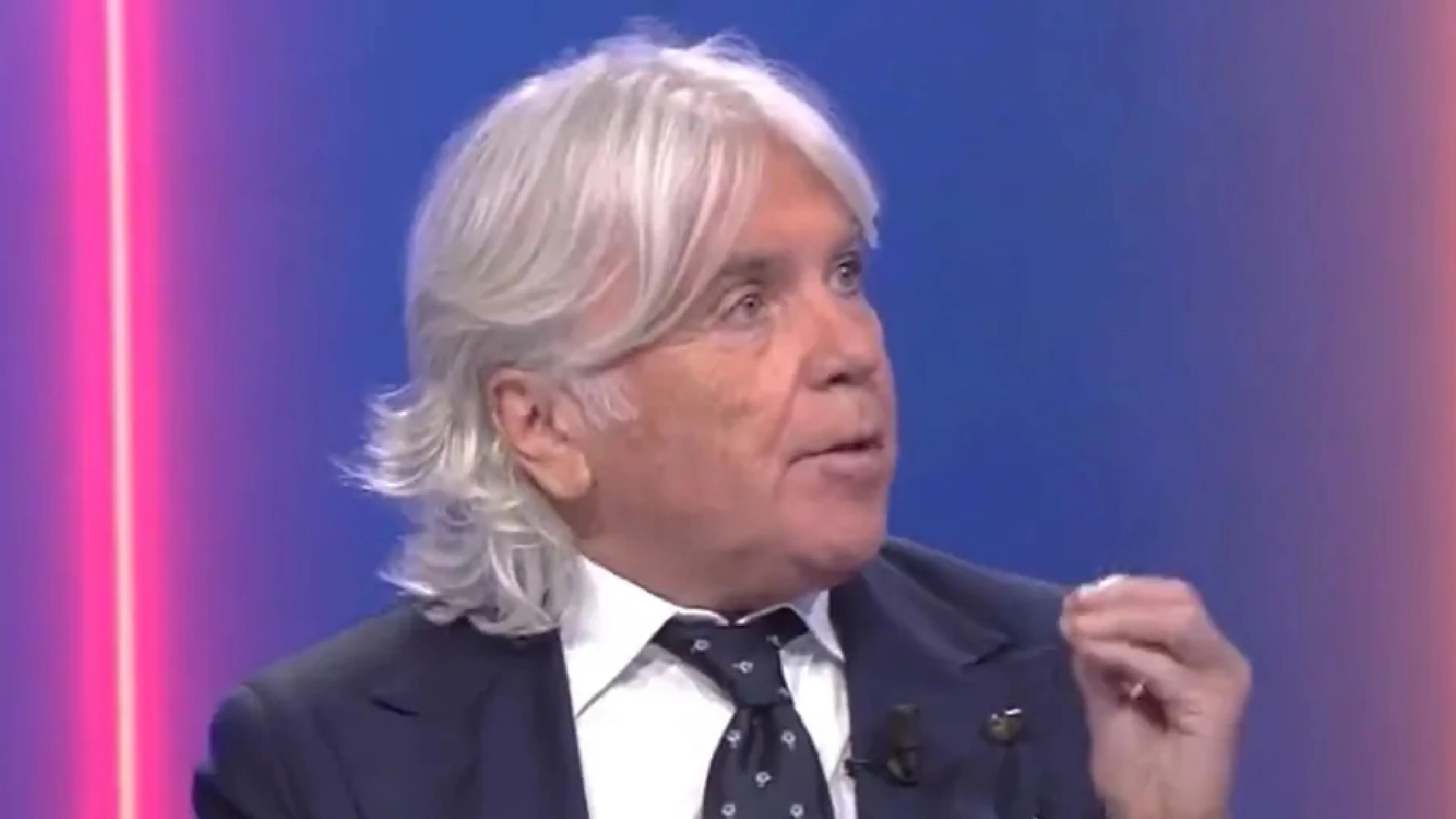 Copertina di Roma, Zazzaroni spiazza tutti: "Mourinho non finirà la stagione"