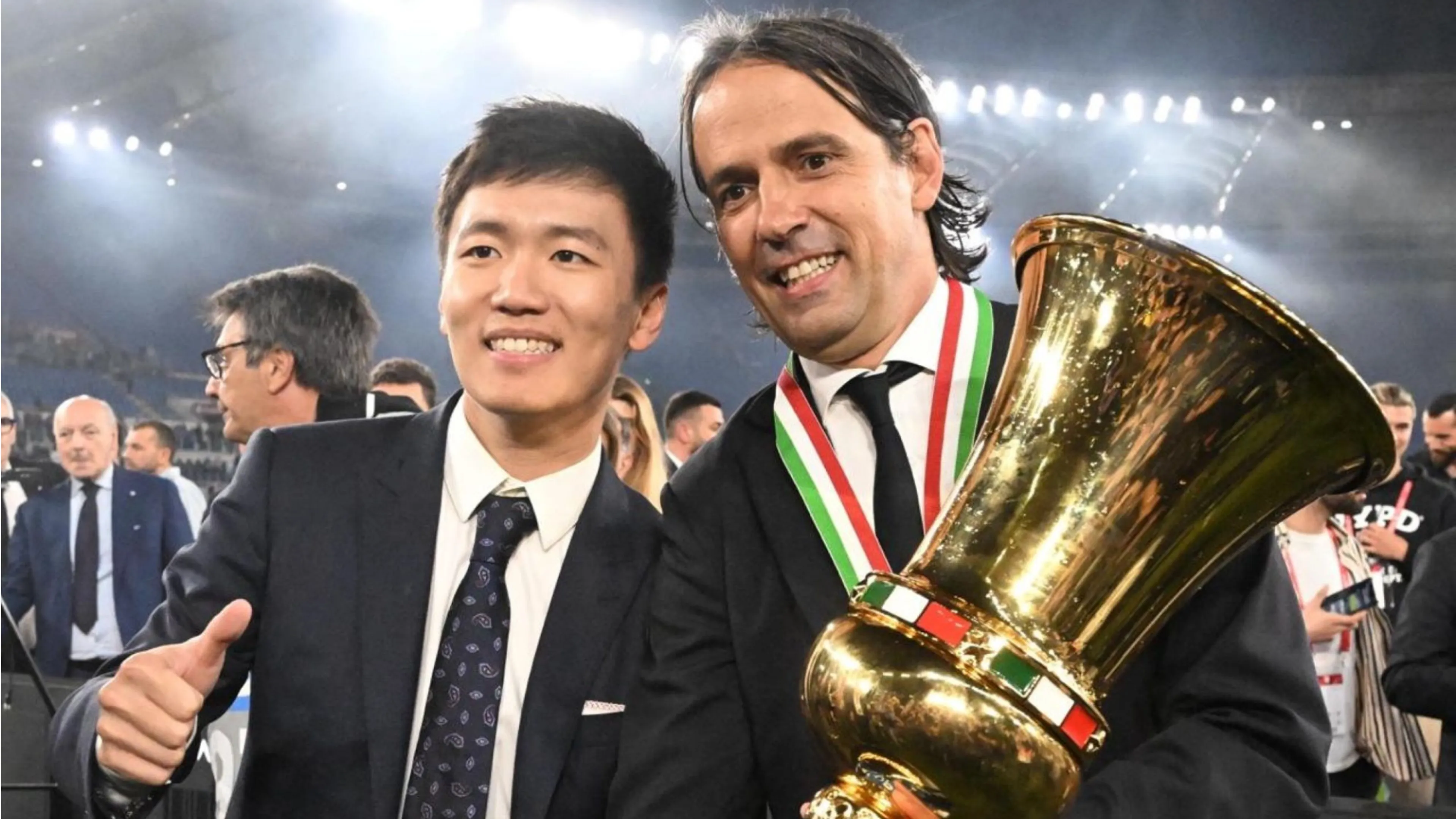 Copertina di Zhang saluta l'Inter: "Il più grande onore della mia vita. Verrò in Curva Nord"