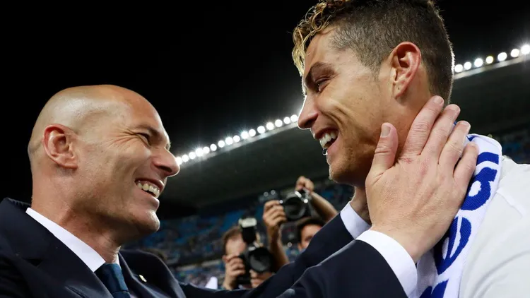 /images/z/i/d/zidane-al-manchester.jpg