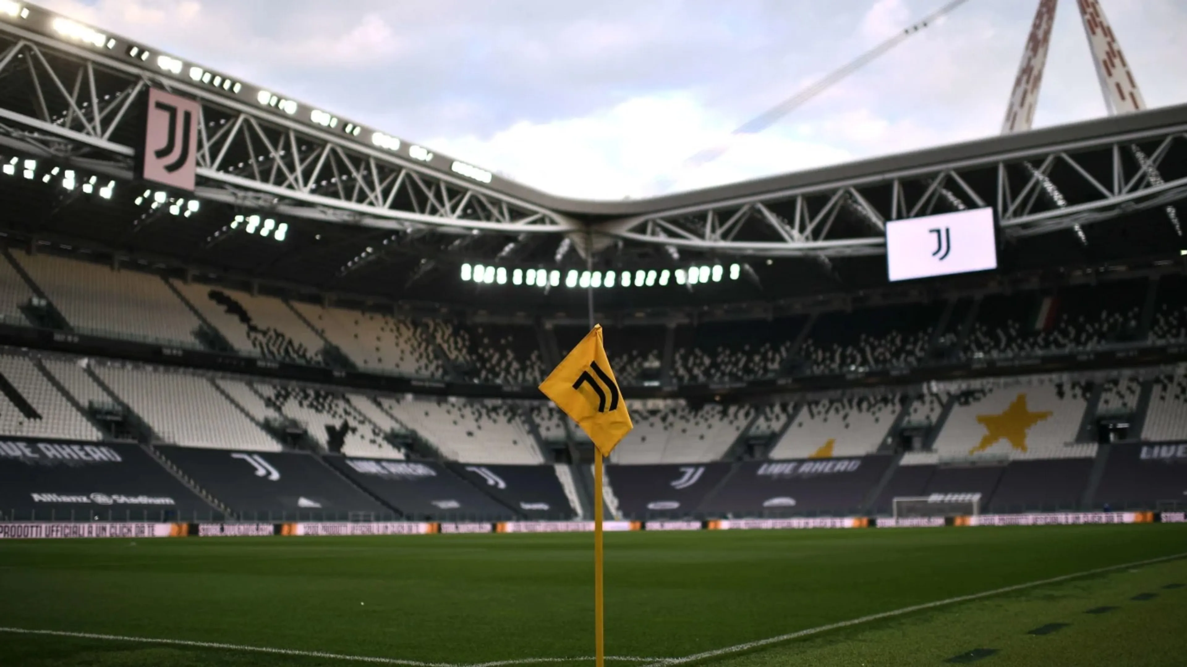 Copertina di Patteggiamento Juve, che attacco di Ziliani: "Pagliacciata immonda". Poi la dura provocazione sugli abbonamenti