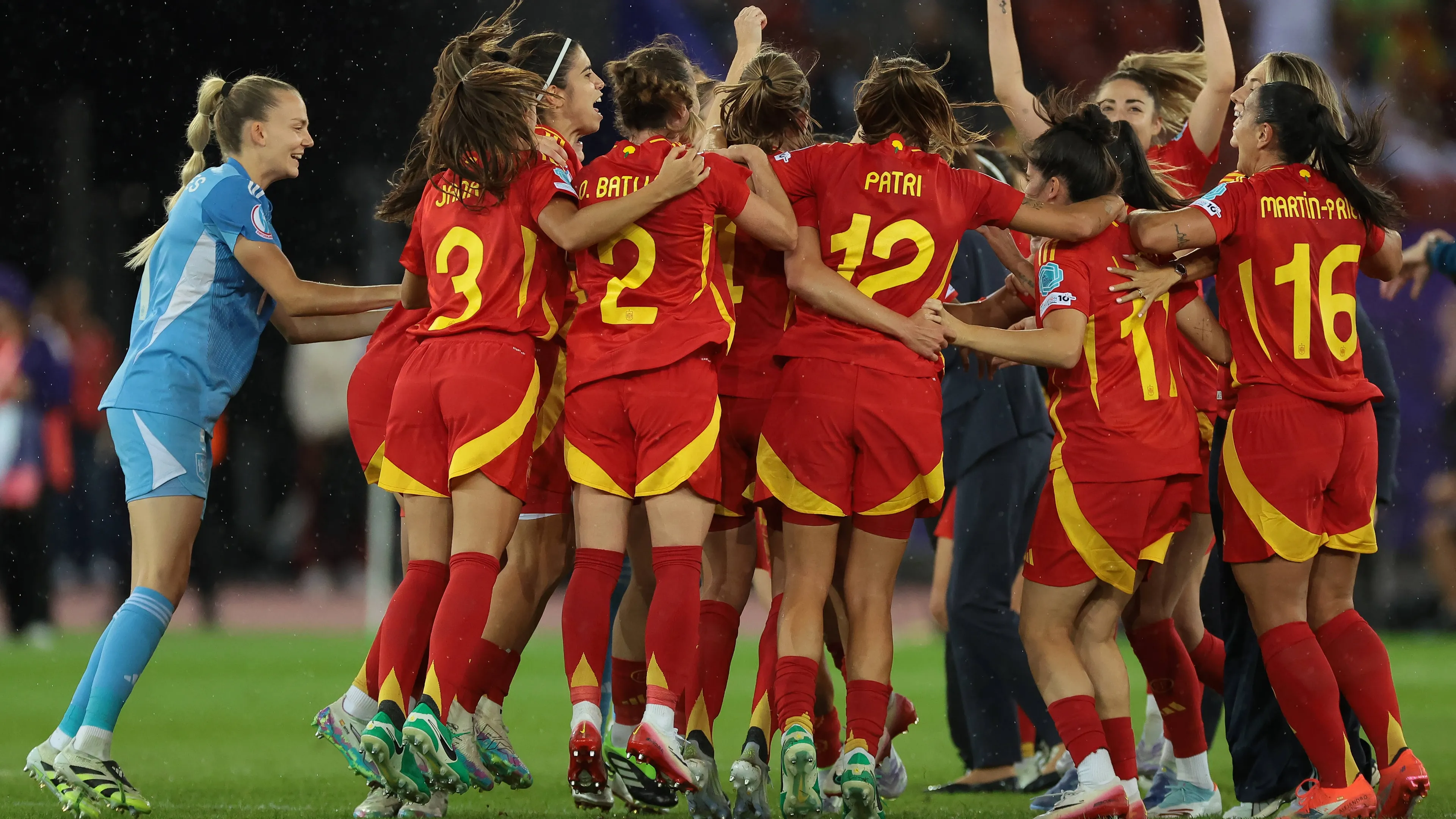 Europei Femminili, sarà la Spagna ad affrontare l'Inghilterra in finale: Germania ko ai supplementari come l'Italia